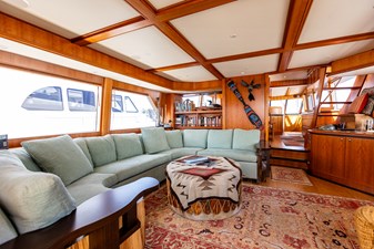 2005 WEST BAY 86 Raised Pilothouse  - photo 17