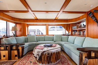 2005 WEST BAY 86 Raised Pilothouse  - photo 18