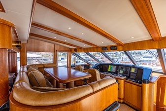 2005 WEST BAY 86 Raised Pilothouse  - photo 44