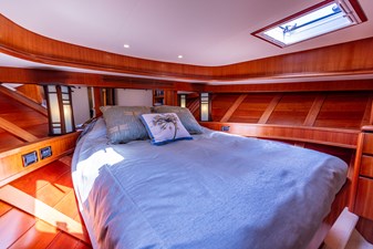 2005 WEST BAY 86 Raised Pilothouse  - photo 65