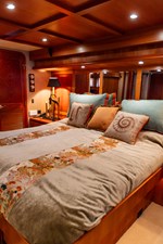 2005 WEST BAY 86 Raised Pilothouse  - photo 82