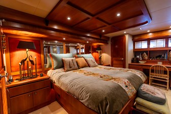2005 WEST BAY 86 Raised Pilothouse  - photo 84