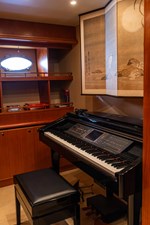 2005 WEST BAY 86 Raised Pilothouse  - photo 90