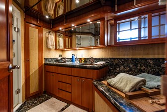 2005 WEST BAY 86 Raised Pilothouse  - photo 93