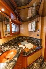 2005 WEST BAY 86 Raised Pilothouse  - photo 96