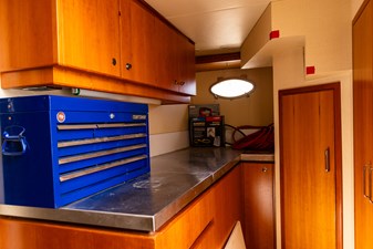 2005 WEST BAY 86 Raised Pilothouse  - photo 138