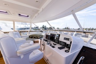 2005 WEST BAY 86 Raised Pilothouse  - photo 118