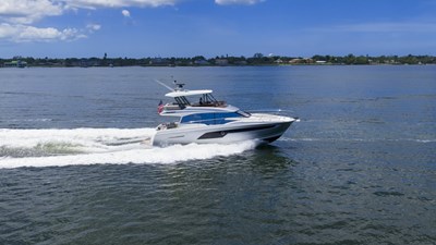 2022 PRESTIGE YACHTS  - photo 8