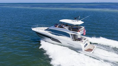 2022 PRESTIGE YACHTS  - photo 9