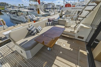2022 PRESTIGE YACHTS  - photo 16