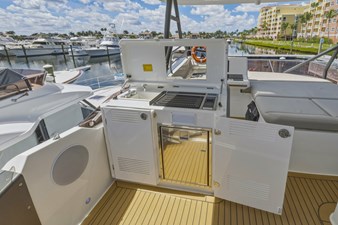 2022 PRESTIGE YACHTS  - photo 26