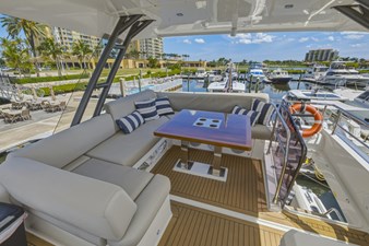 2022 PRESTIGE YACHTS  - photo 29