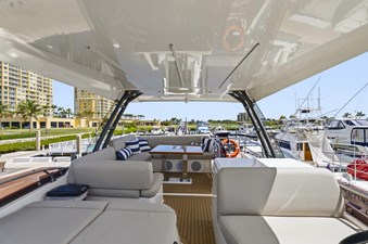 2022 PRESTIGE YACHTS  - photo 33