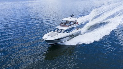 2022 PRESTIGE YACHTS  - photo 40