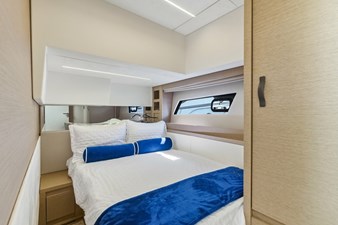 2022 PRESTIGE YACHTS  - photo 66