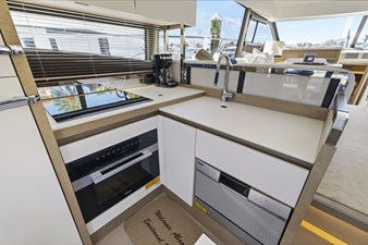 2022 PRESTIGE YACHTS  - photo 77