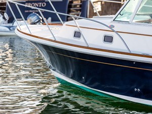 2007 HUNT YACHTS Surfhunter 29 - photo 4