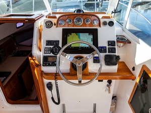 2007 HUNT YACHTS Surfhunter 29 - photo 9