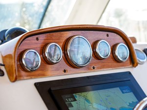 2007 HUNT YACHTS Surfhunter 29 - photo 10