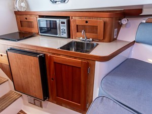 2007 HUNT YACHTS Surfhunter 29 - photo 13