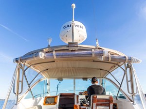2007 HUNT YACHTS Surfhunter 29 - photo 16