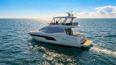 2023 PRESTIGE YACHTS  - photo 8