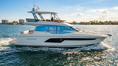 2023 PRESTIGE YACHTS  - photo 10
