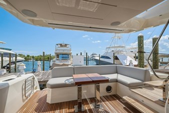 2023 PRESTIGE YACHTS  - photo 26