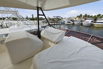 2023 PRESTIGE YACHTS  - photo 40