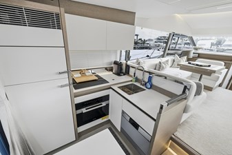 2023 PRESTIGE YACHTS  - photo 51