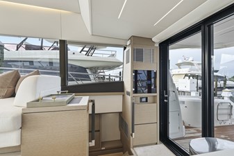 2023 PRESTIGE YACHTS  - photo 54