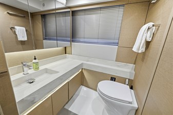 2023 PRESTIGE YACHTS  - photo 67