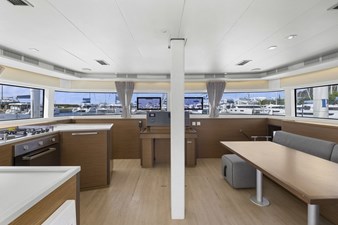 2022 LAGOON CATAMARANS  - photo 5