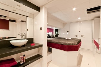 2011 SUNREEF YACHTS  - photo 9