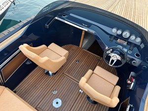 2024 FRAUSCHER 858 Fantom  - photo 5