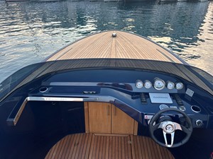2024 FRAUSCHER 858 Fantom  - photo 9