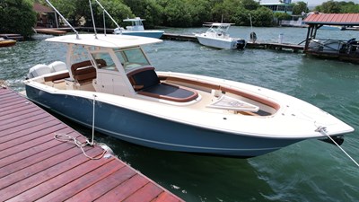 2017 SCOUT BOATS 350 LXF - photo 5