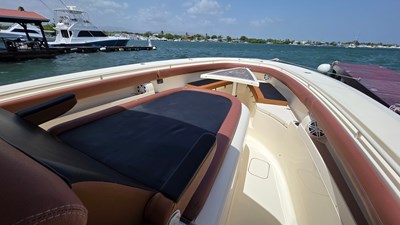 2017 SCOUT BOATS 350 LXF - photo 12