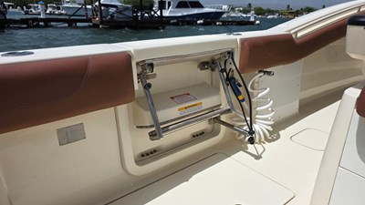 2017 SCOUT BOATS 350 LXF - photo 16