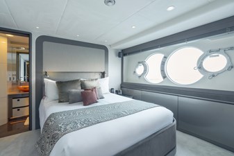 2018 MONTE CARLO YACHTS MCY96 - photo 7