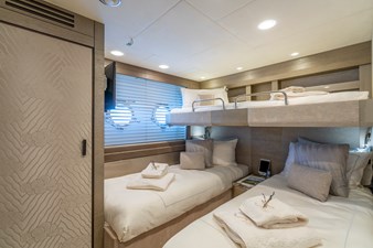2018 MONTE CARLO YACHTS MCY96 - photo 8