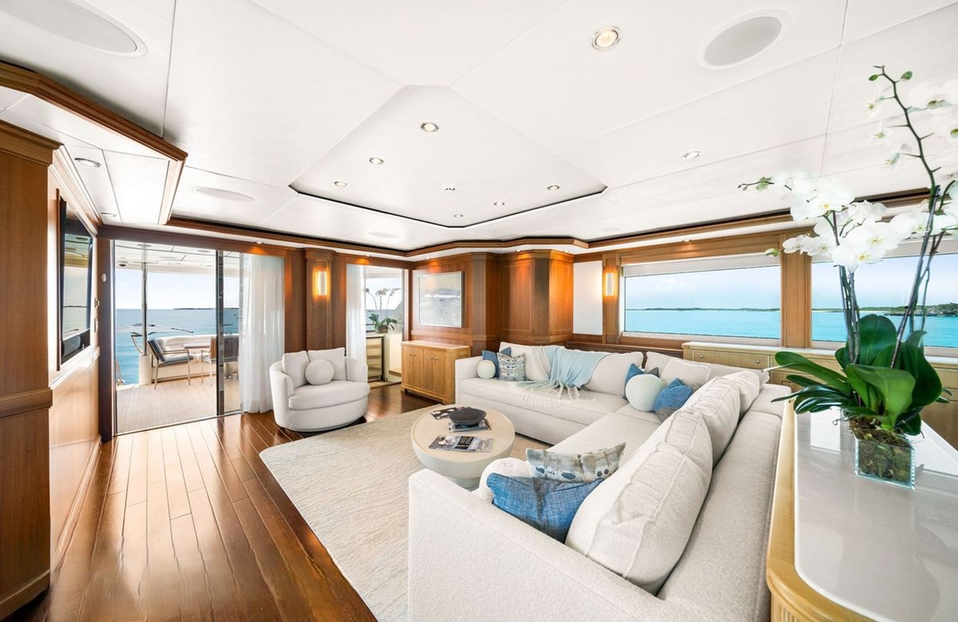 125' Palmer Johnson 