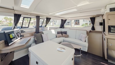 2020 FOUNTAINE PAJOT  - photo 37