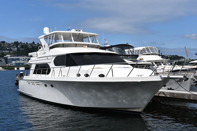 2004 OCEAN ALEXANDER 64 Pilothouse 