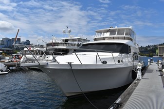 2004 OCEAN ALEXANDER 64 Pilothouse  - photo 4