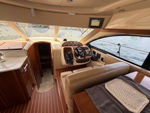 2007 MERIDIAN 411 Sedan  - photo 4