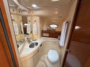 2007 MERIDIAN 411 Sedan  - photo 9