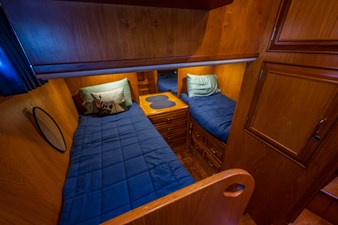 1990 OCEAN ALEXANDER 48 Sedan  - photo 31