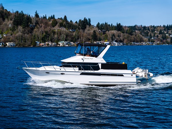 1989 OCEAN ALEXANDER 42 yacht for sale