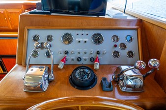 1989 OCEAN ALEXANDER 42 - photo 39